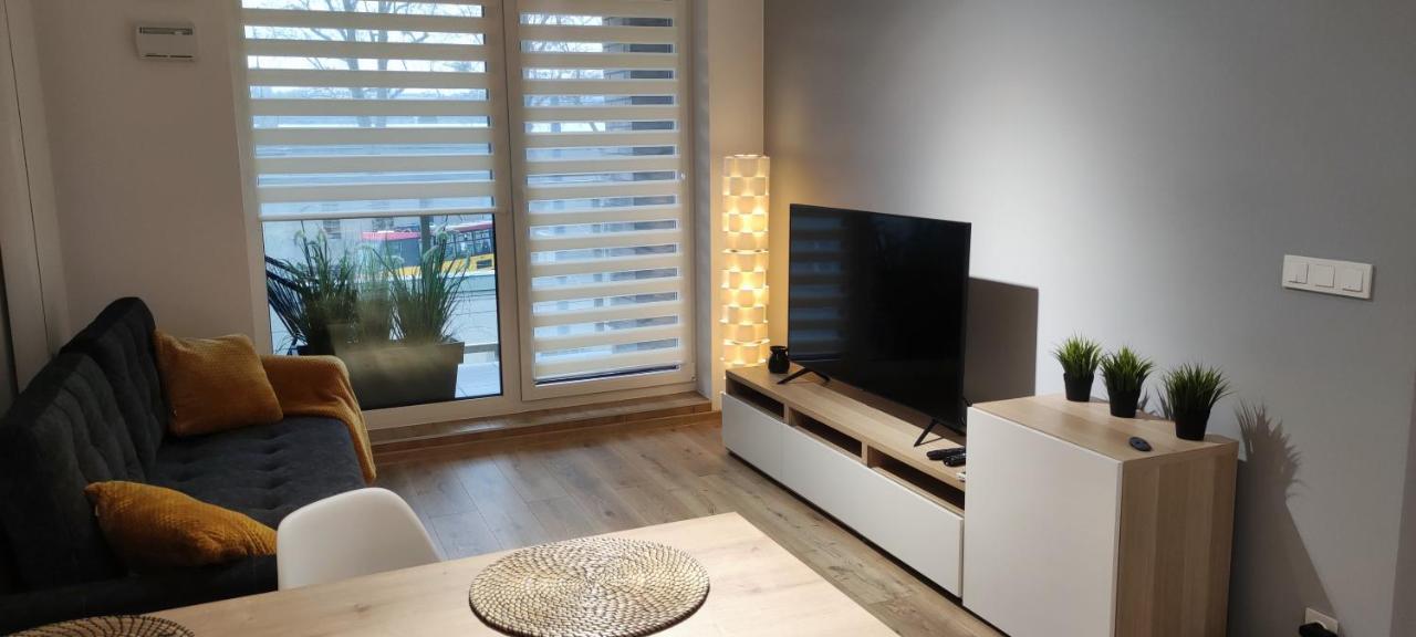Apartament Przy Fabrycznym Лодзь Екстер'єр фото